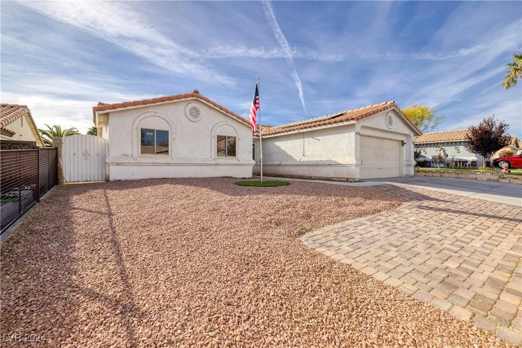 4365 El Como, Las Vegas, NV 89121