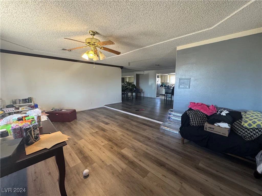 6510 Viewpoint, Las Vegas, NV 89156