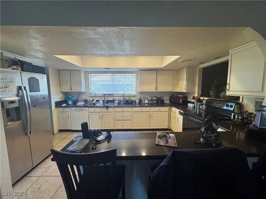 6510 Viewpoint, Las Vegas, NV 89156