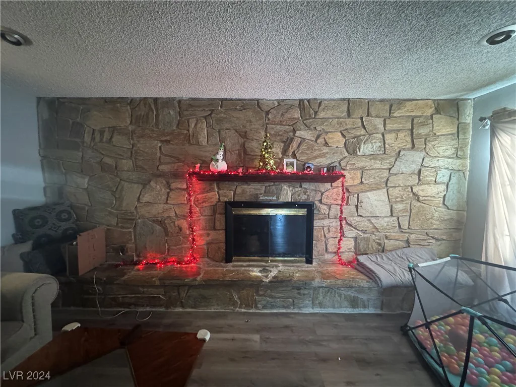 6510 Viewpoint, Las Vegas, NV 89156
