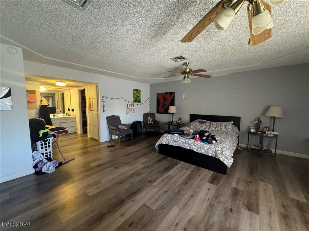 6510 Viewpoint, Las Vegas, NV 89156
