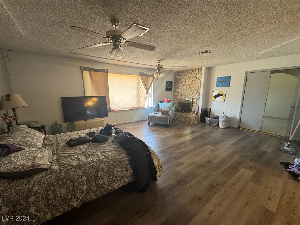6510 Viewpoint, Las Vegas, NV 89156