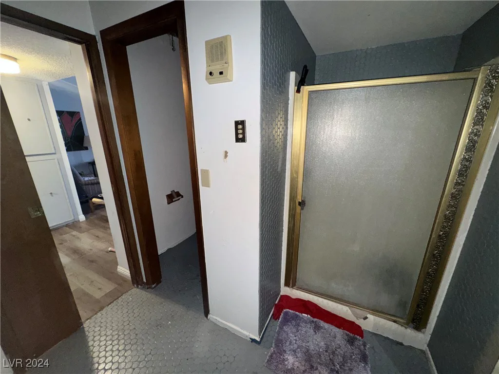 6510 Viewpoint, Las Vegas, NV 89156