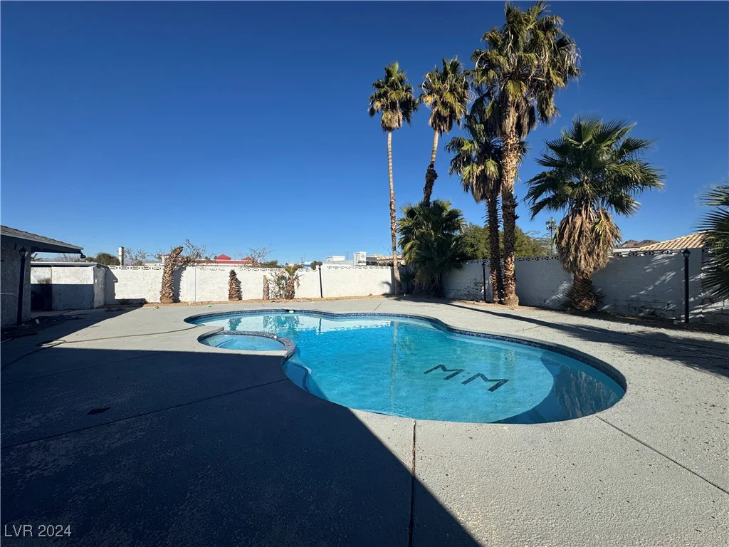 6510 Viewpoint, Las Vegas, NV 89156