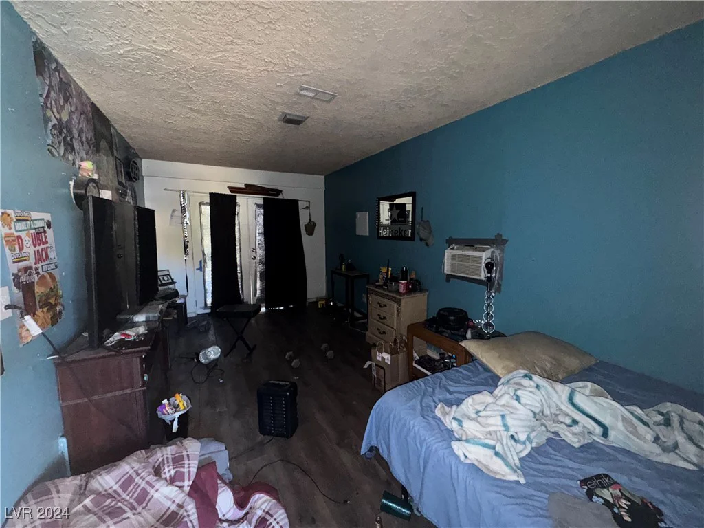 6510 Viewpoint, Las Vegas, NV 89156