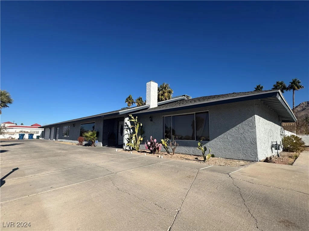 6510 Viewpoint, Las Vegas, NV 89156