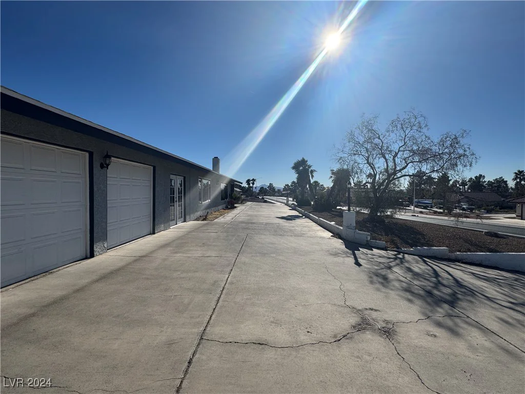 6510 Viewpoint, Las Vegas, NV 89156