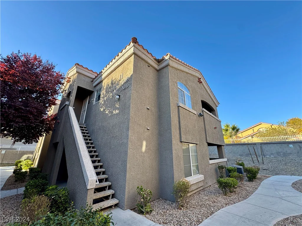 5525 Flamingo, Las Vegas, NV 89103