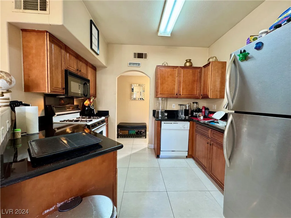 5525 Flamingo, Las Vegas, NV 89103