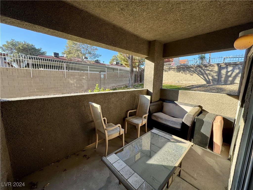 5525 Flamingo, Las Vegas, NV 89103