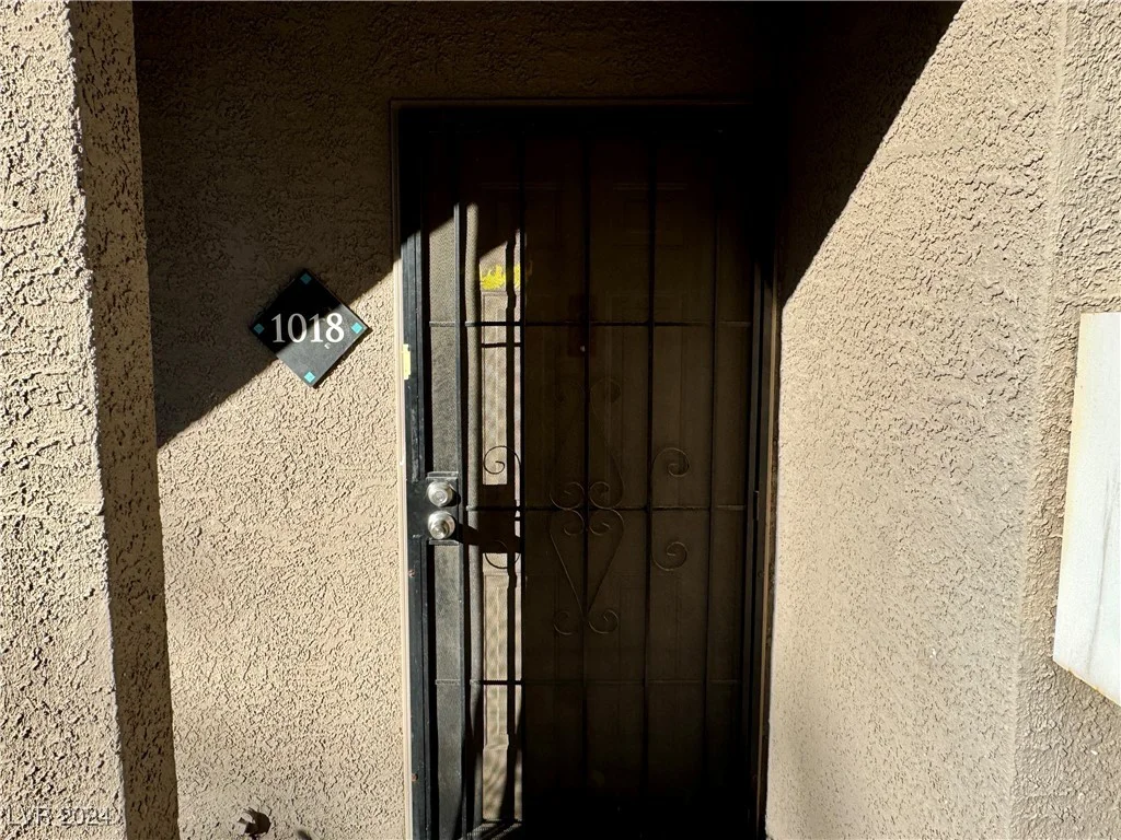 5525 Flamingo, Las Vegas, NV 89103