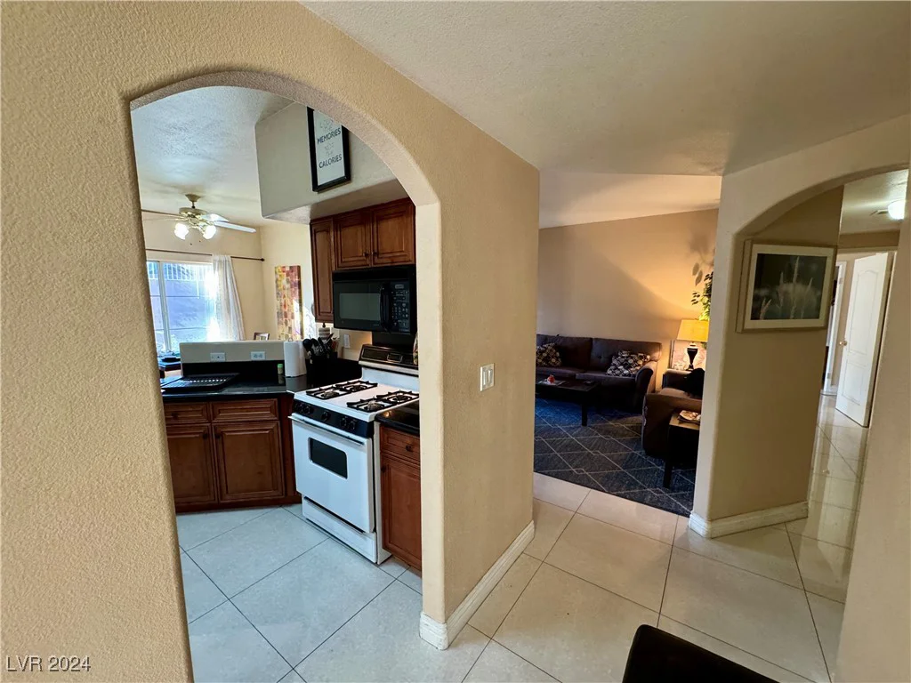 5525 Flamingo, Las Vegas, NV 89103