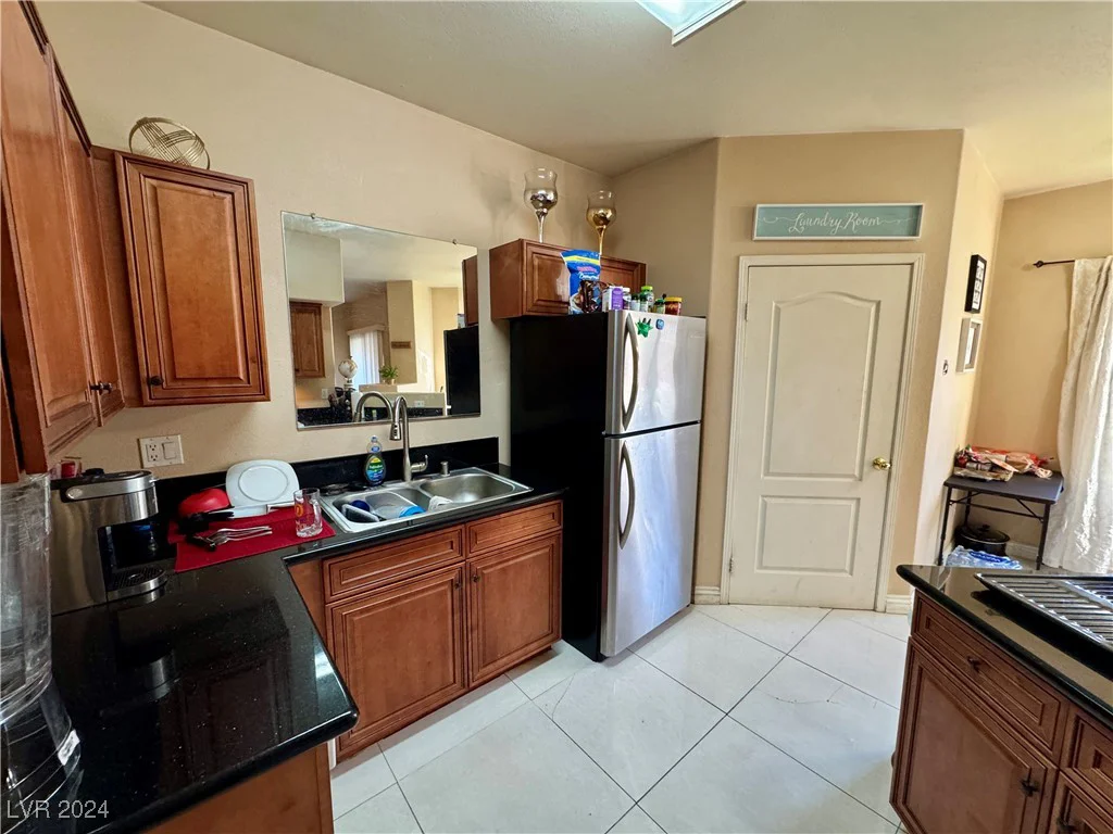 5525 Flamingo, Las Vegas, NV 89103