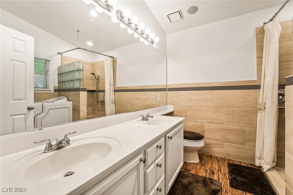 923 Highland Trails, Henderson, NV 89015