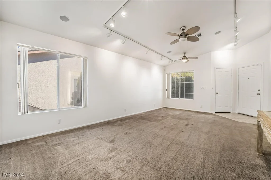 923 Highland Trails, Henderson, NV 89015