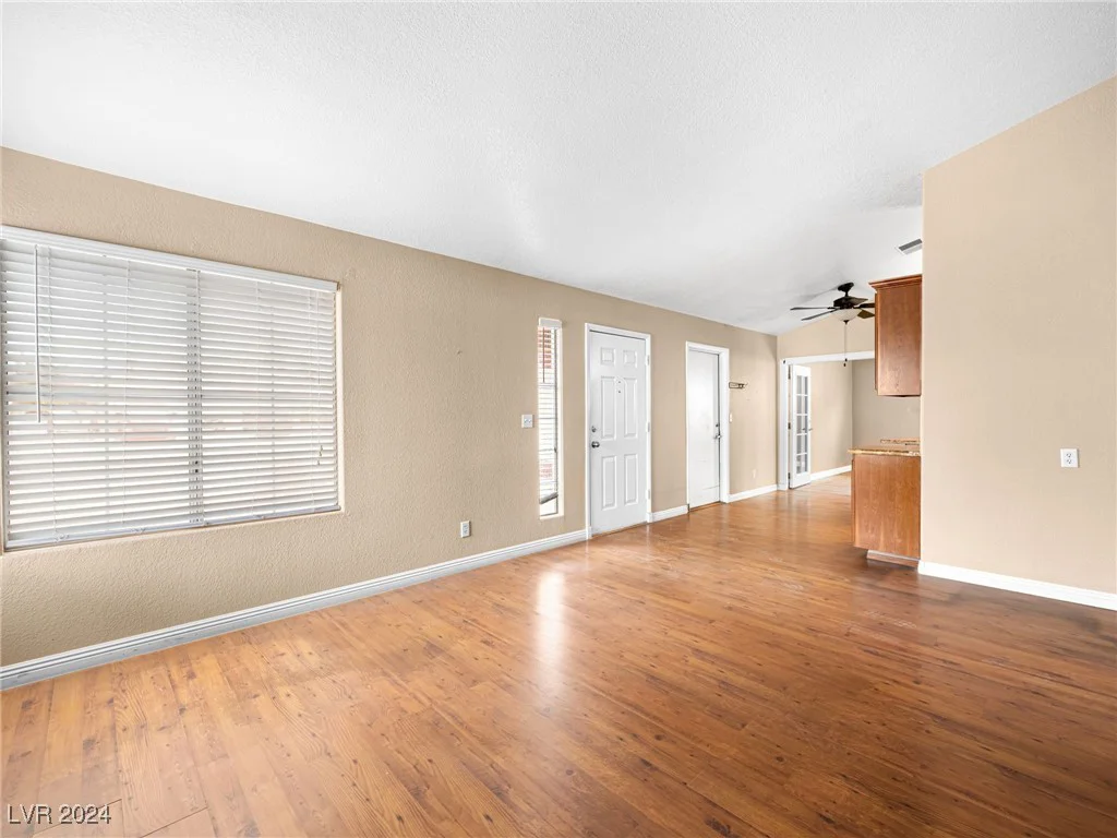 216 Red Cloud, Henderson, NV 89015
