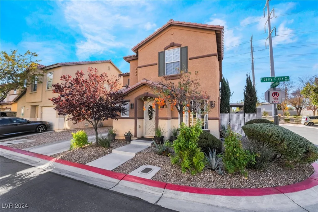 409 Dairy Creek, Las Vegas, NV 89183