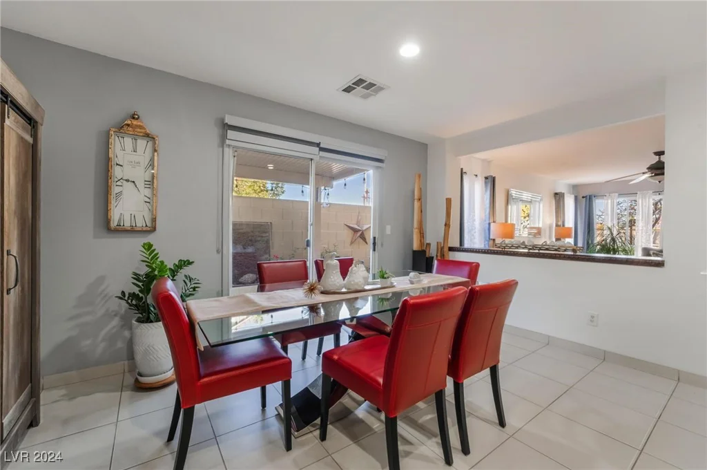 409 Dairy Creek, Las Vegas, NV 89183