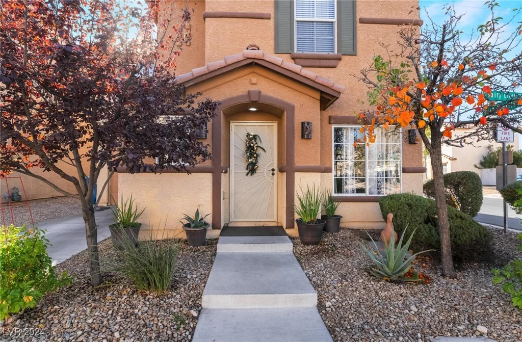409 Dairy Creek, Las Vegas, NV 89183