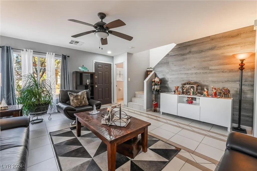 409 Dairy Creek, Las Vegas, NV 89183