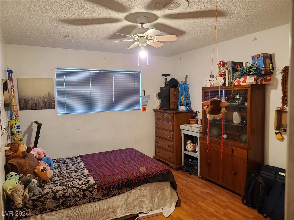 1552 Dorothy, Las Vegas, NV 89119