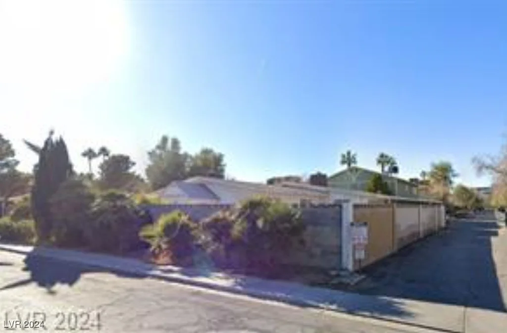 1552 Dorothy, Las Vegas, NV 89119