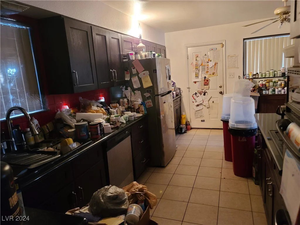 1552 Dorothy, Las Vegas, NV 89119