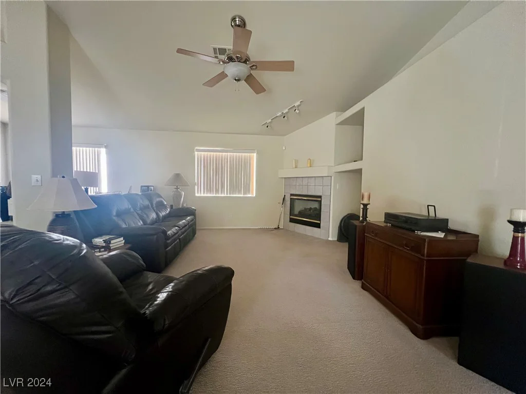 5010 Sail Rock, North Las Vegas, NV 89031
