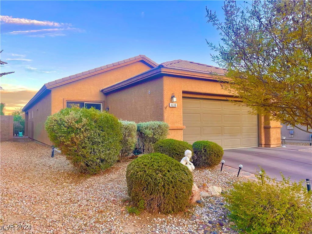 4036 Shetland Pony, Las Vegas, NV 89122