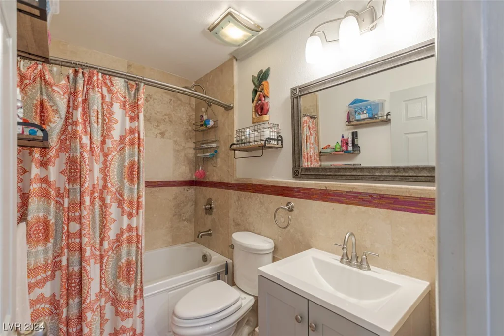3850 Pacific, Las Vegas, NV 89121
