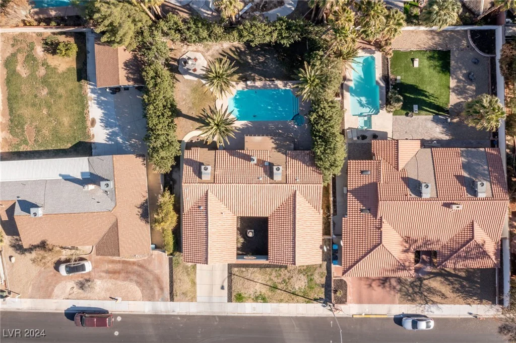 3850 Pacific, Las Vegas, NV 89121