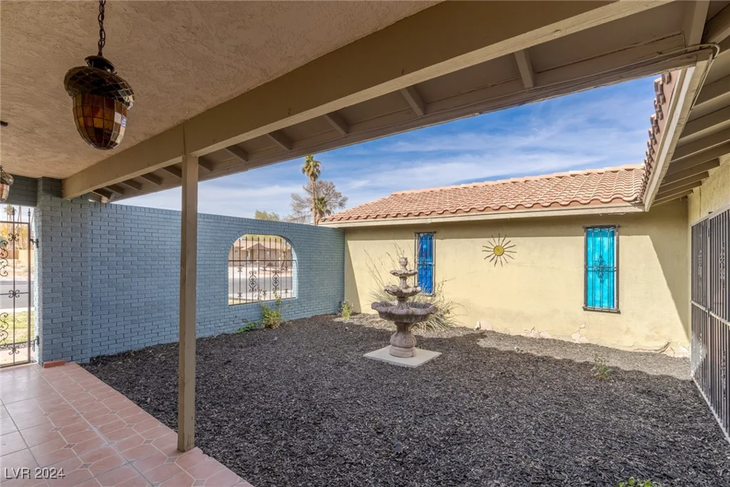 3850 Pacific, Las Vegas, NV 89121