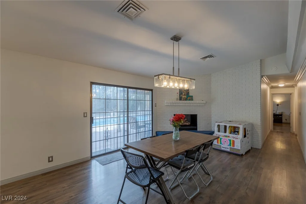 3850 Pacific, Las Vegas, NV 89121