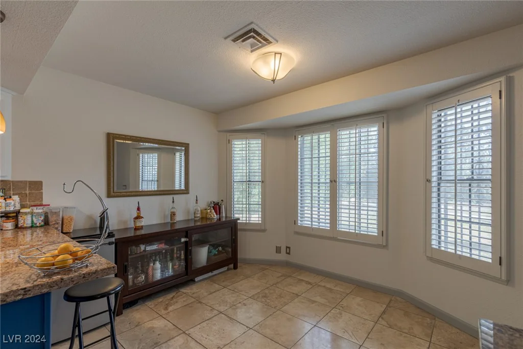 3850 Pacific, Las Vegas, NV 89121
