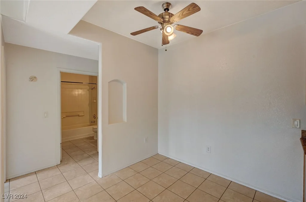 3318 Decatur, Las Vegas, NV 89130