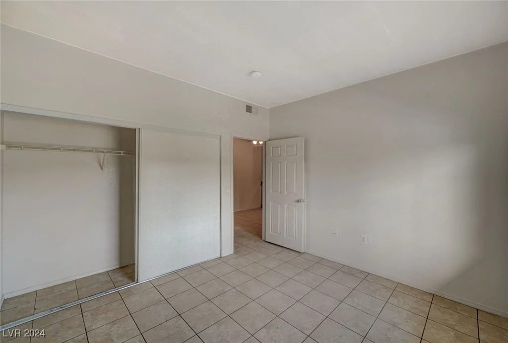3318 Decatur, Las Vegas, NV 89130