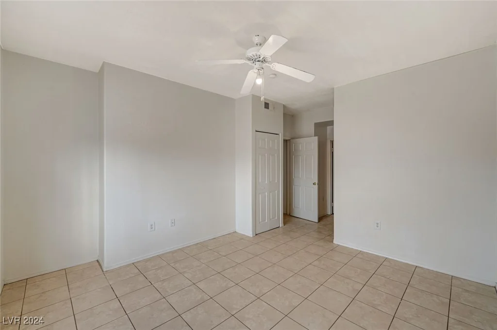 3318 Decatur, Las Vegas, NV 89130