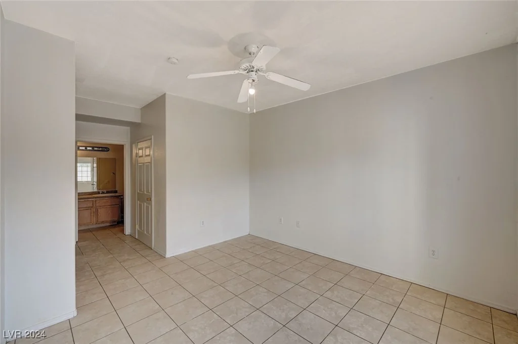 3318 Decatur, Las Vegas, NV 89130