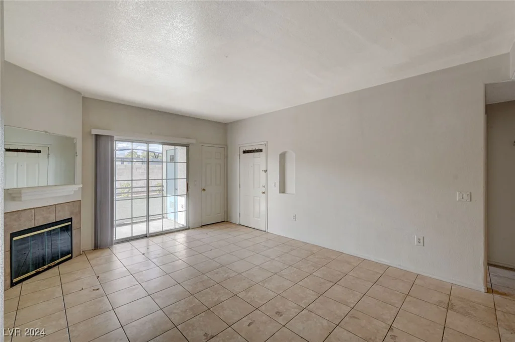 3318 Decatur, Las Vegas, NV 89130