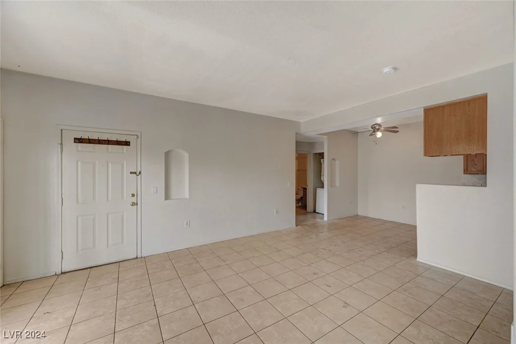 3318 Decatur, Las Vegas, NV 89130