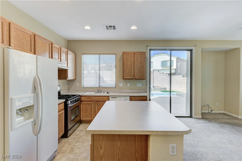 153 Sitka Spruce, Henderson, NV 89015