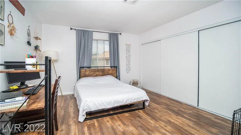 7944 Diamond Rock, Las Vegas, NV 89128