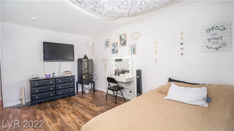7944 Diamond Rock, Las Vegas, NV 89128