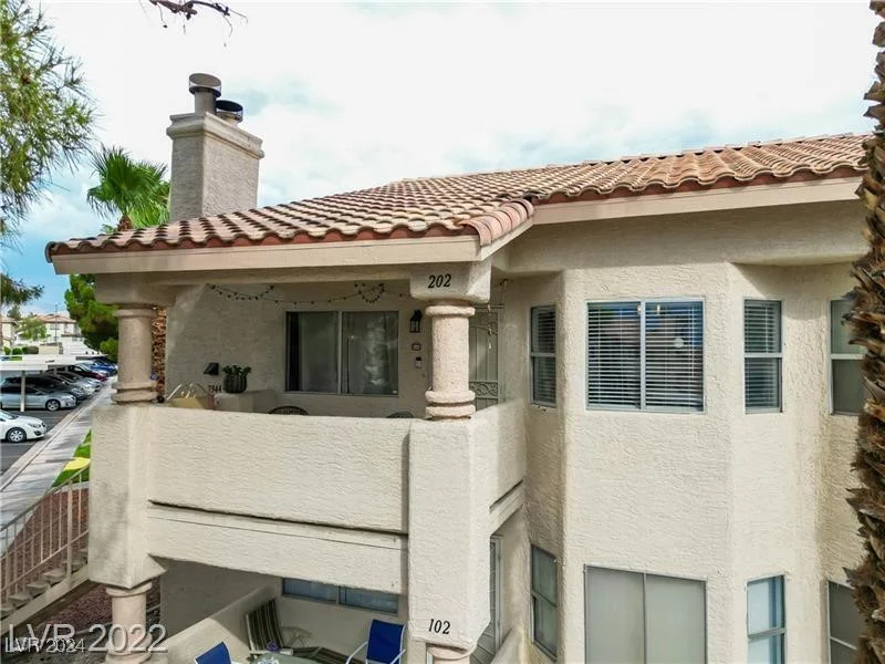 7944 Diamond Rock, Las Vegas, NV 89128