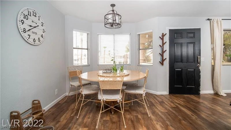7944 Diamond Rock, Las Vegas, NV 89128