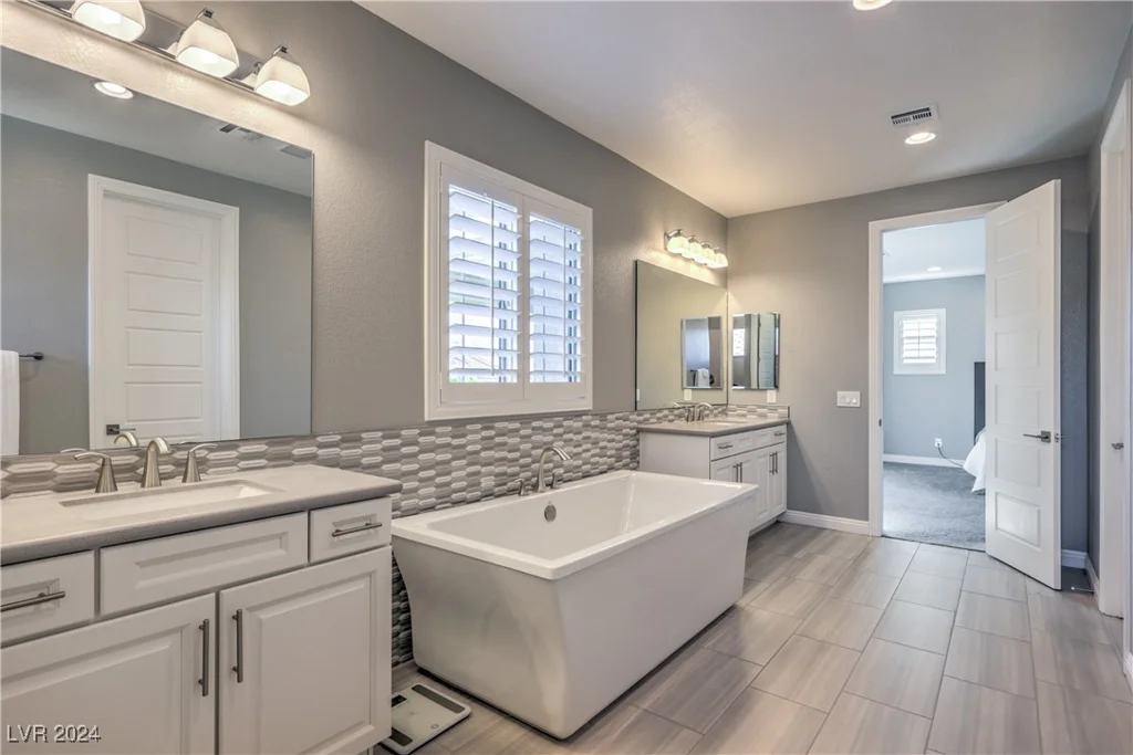 4039 Montone, Las Vegas, NV 89141