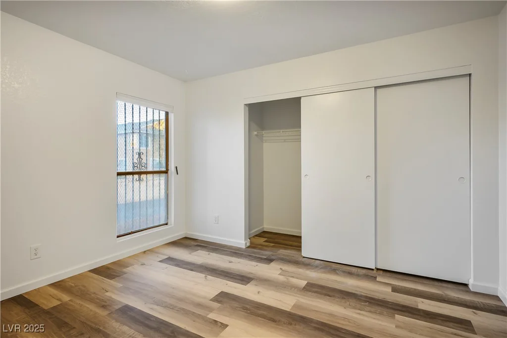 3790 Shirebrook, Las Vegas, NV 89115