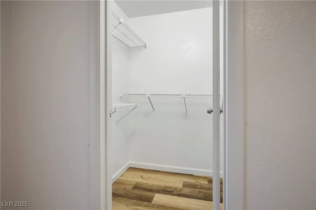 3790 Shirebrook, Las Vegas, NV 89115