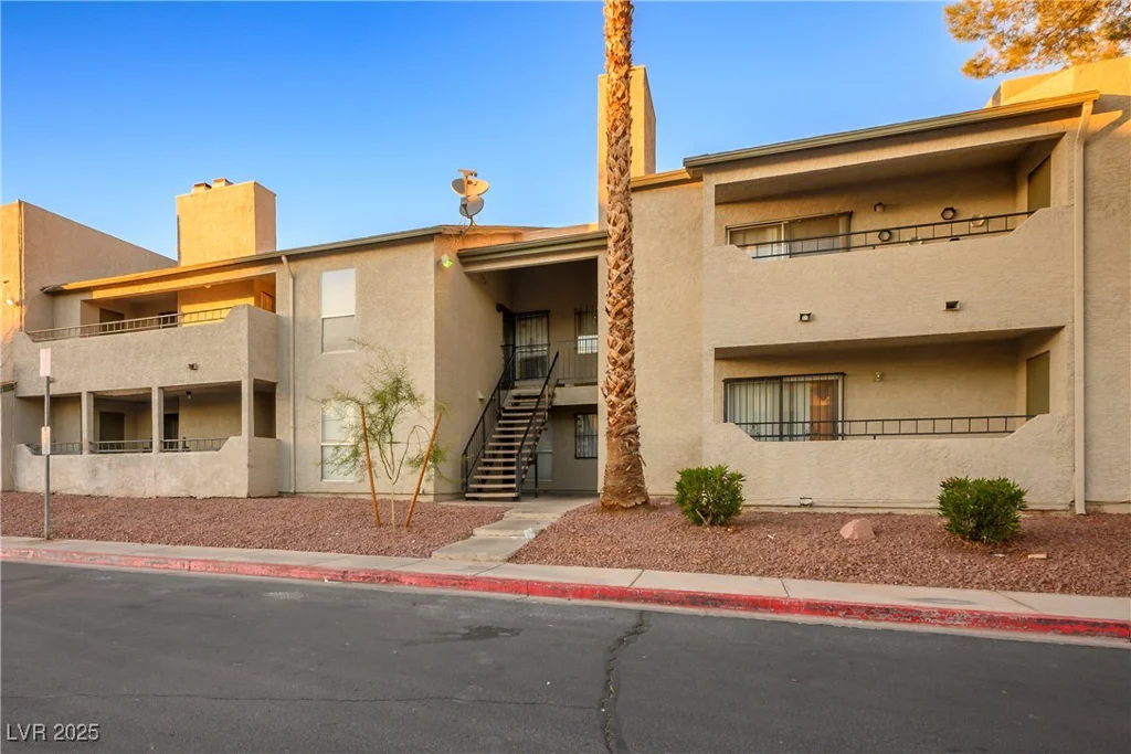 3790 Shirebrook, Las Vegas, NV 89115