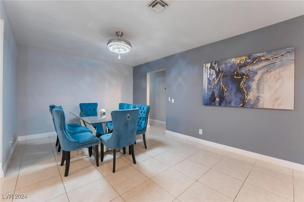 4261 El Moor, Las Vegas, NV 89121